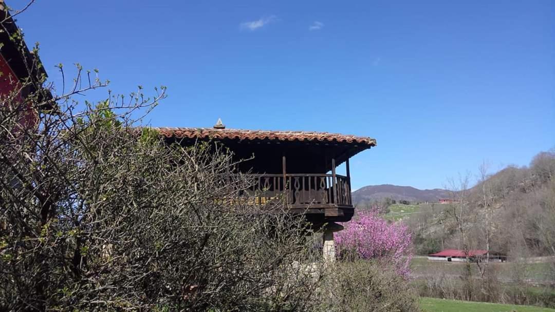 Апартаменти Casa La Pumarada Llano-Con Екстер'єр фото