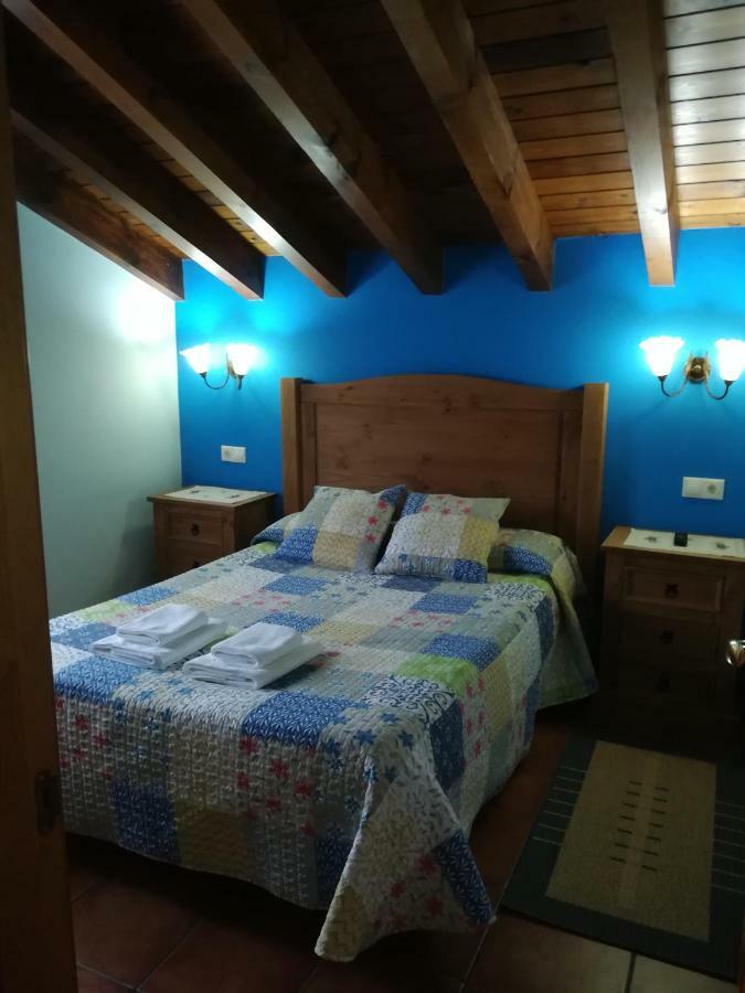 Апартаменти Casa La Pumarada Llano-Con Екстер'єр фото